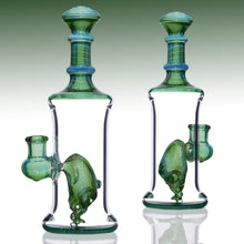 Load image into Gallery viewer, Elevator Glass Green Alien H.I.B
