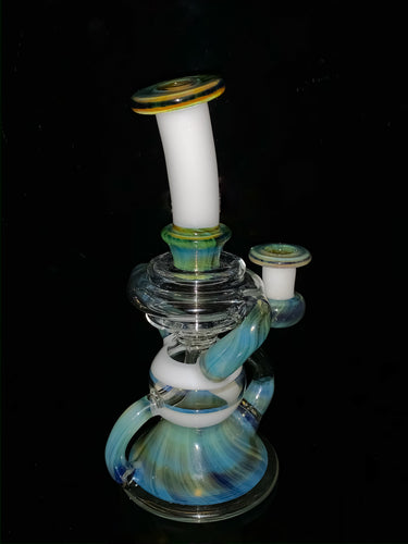 Tony Hernandez Deppes Darkness Klein